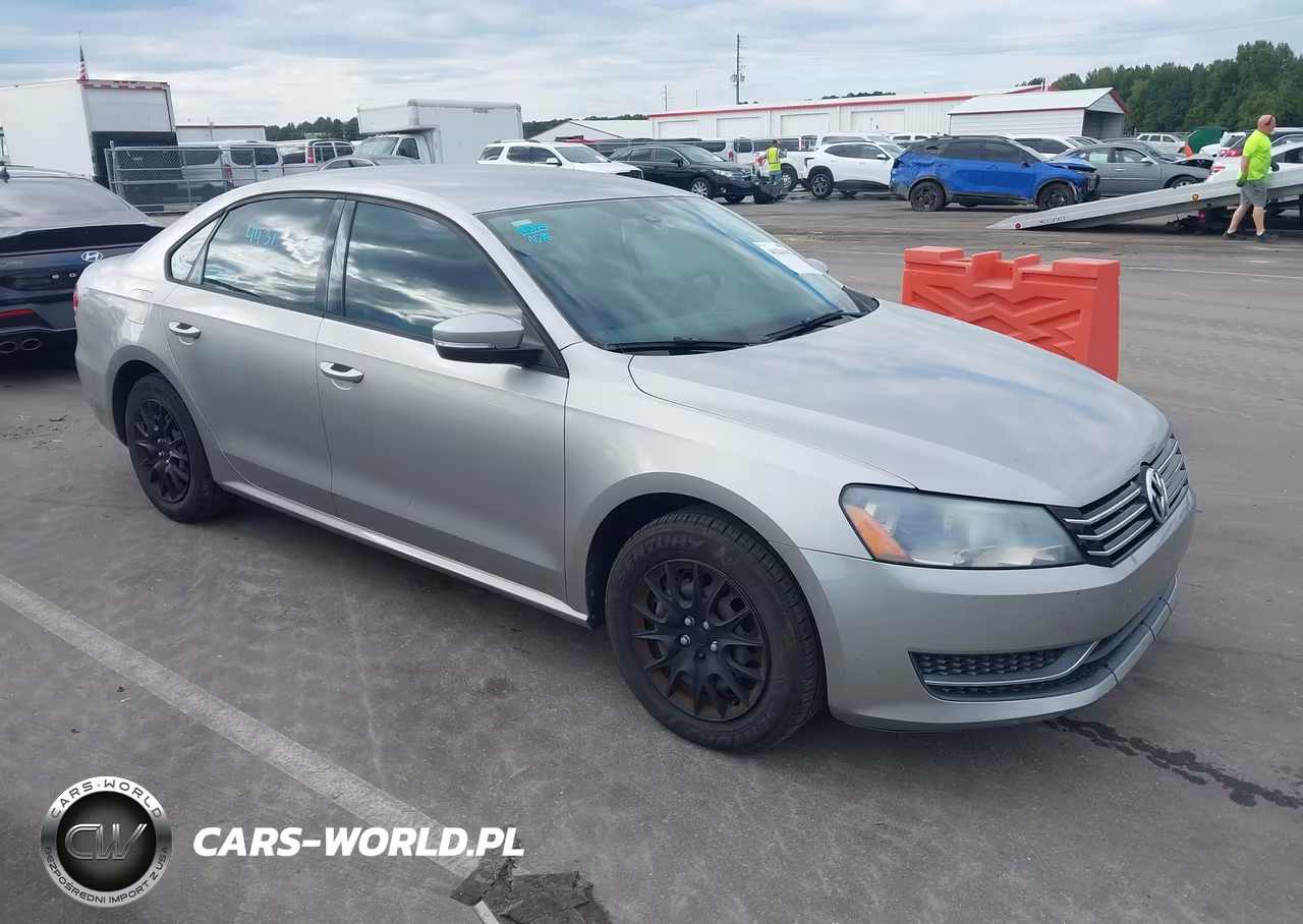 2014 Volkswagen Passat 1.8T S VIN:1VWAS7A33EC094054 - 1