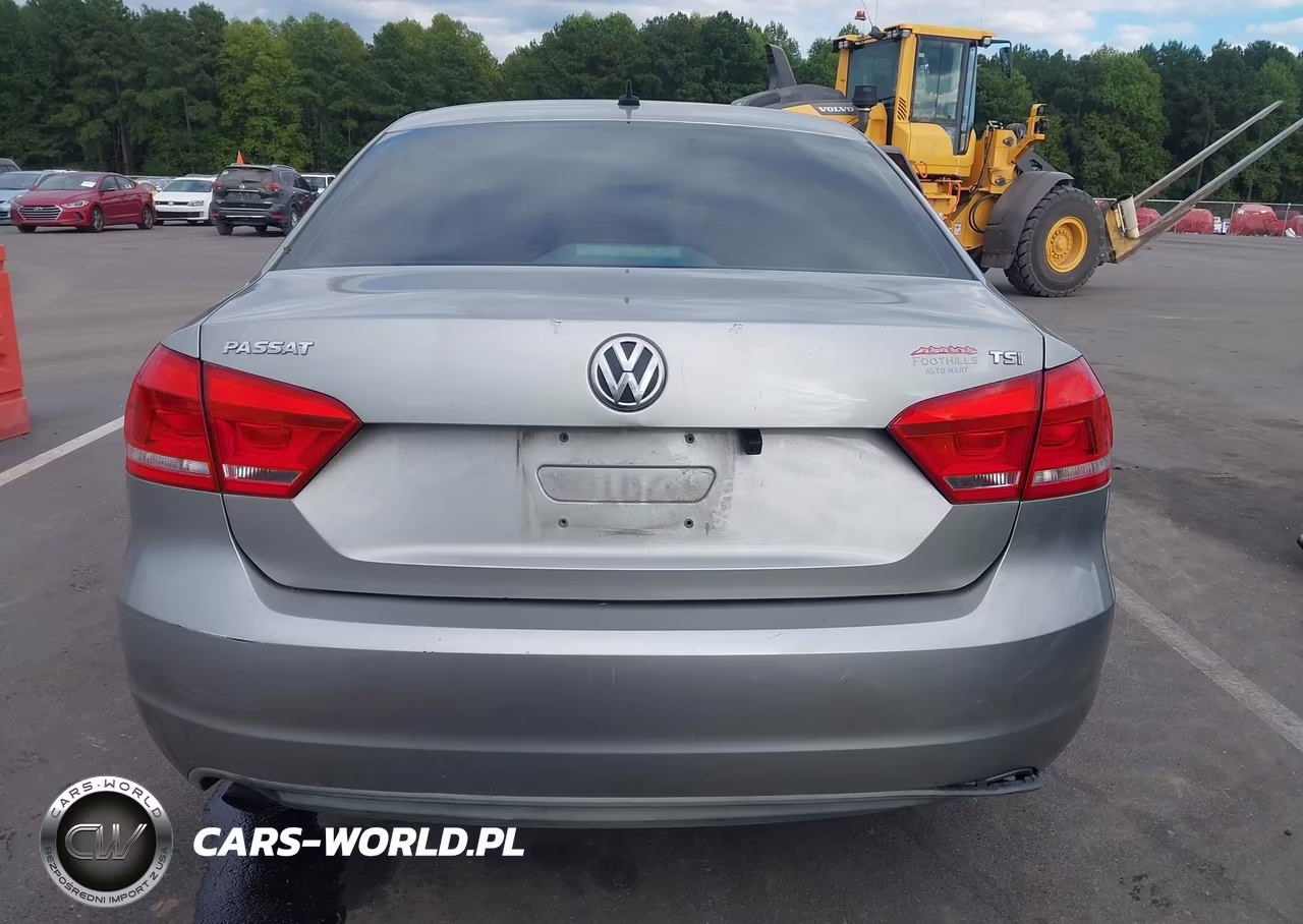 2014 Volkswagen Passat 1.8T S VIN:1VWAS7A33EC094054 - 16