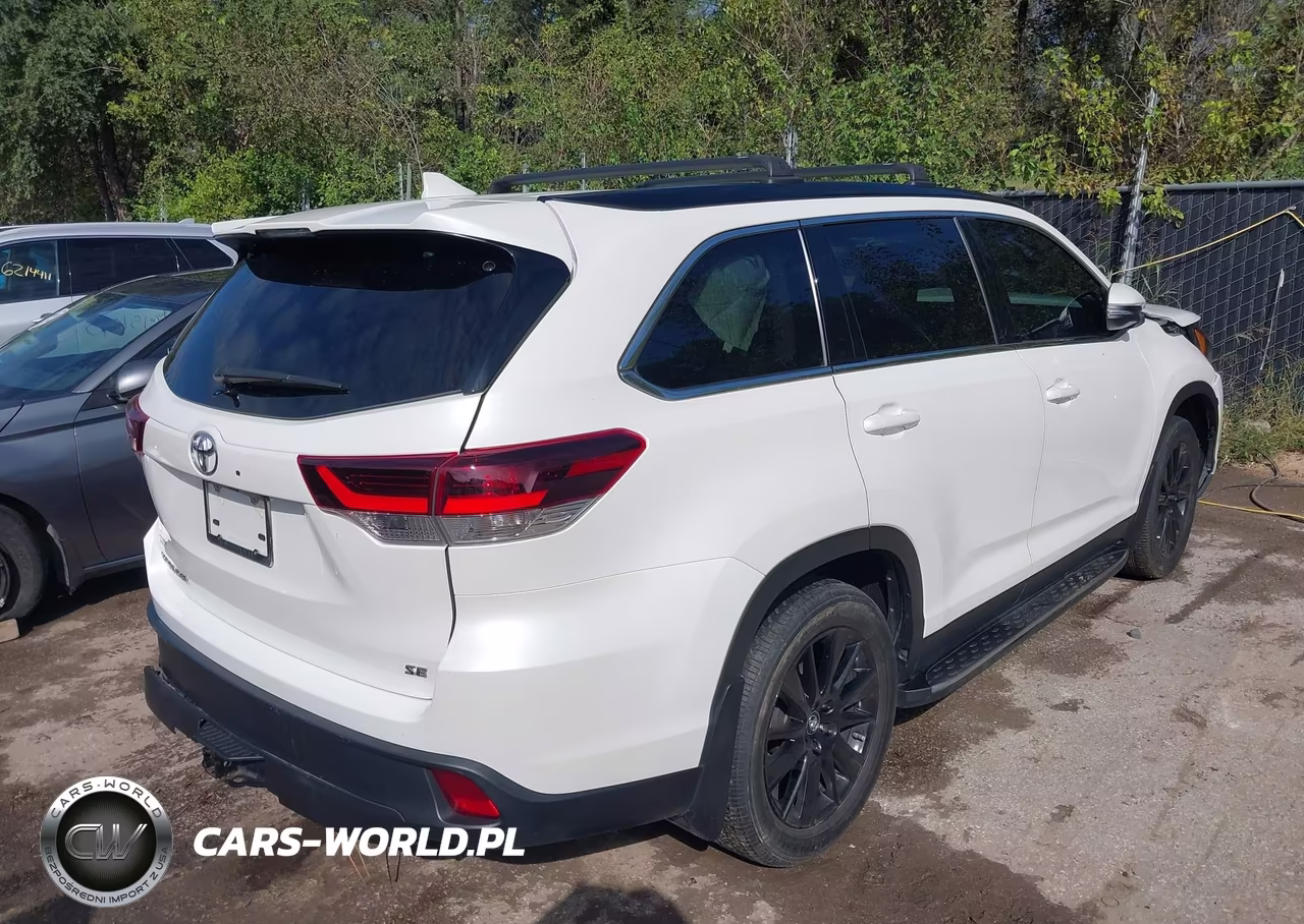 2019 Toyota Highlander Se VIN:5TDKZRFH1KS351385 - 4