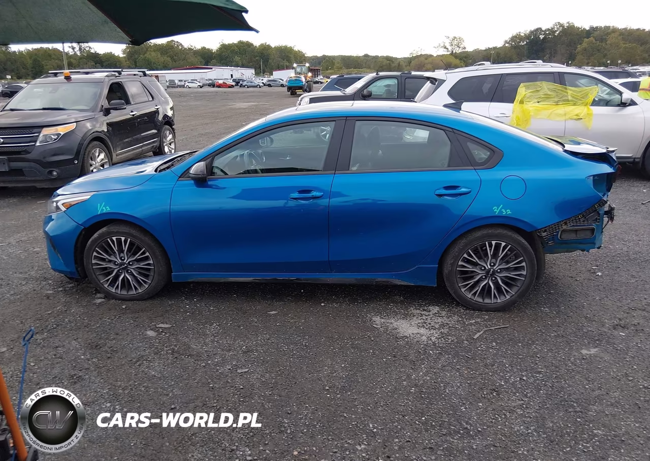 2024 Kia Forte Gt-Line VIN:3KPF54AD8RE733292 - 15