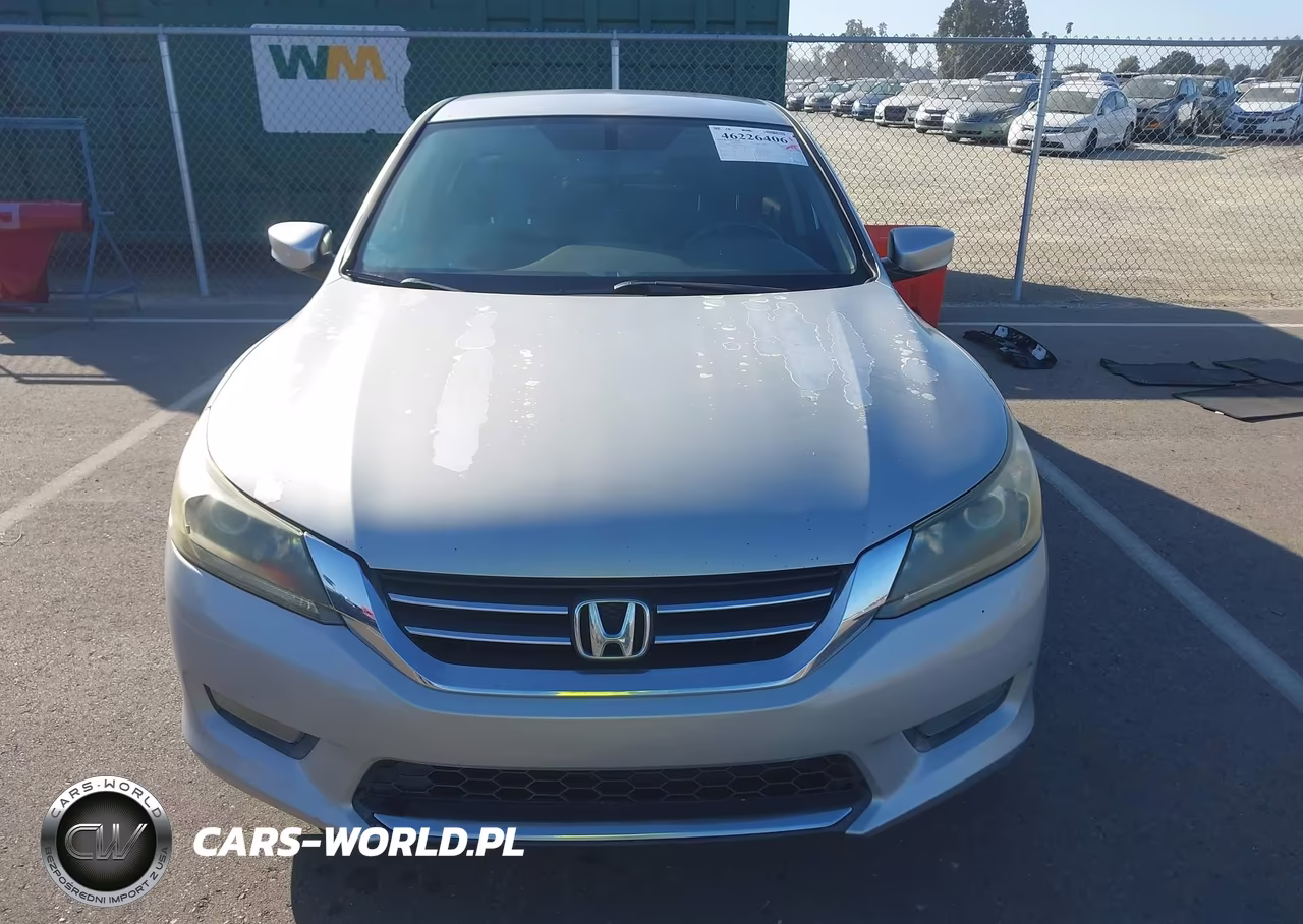 2015 Honda Accord Sport VIN:1HGCR2F59FA108994 - 12