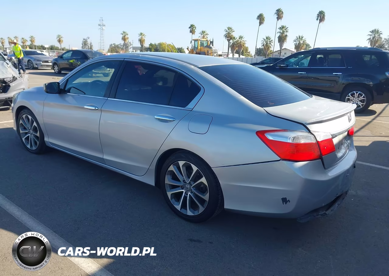 2015 Honda Accord Sport VIN:1HGCR2F59FA108994 - 3