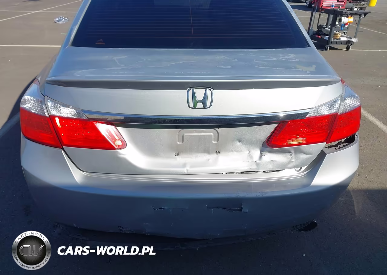 2015 Honda Accord Sport VIN:1HGCR2F59FA108994 - 6