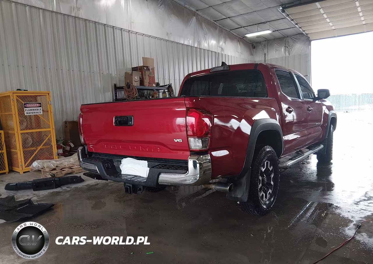 2017 Toyota Tacoma Trd Off Road VIN:3TMCZ5ANXHM097579 - 4