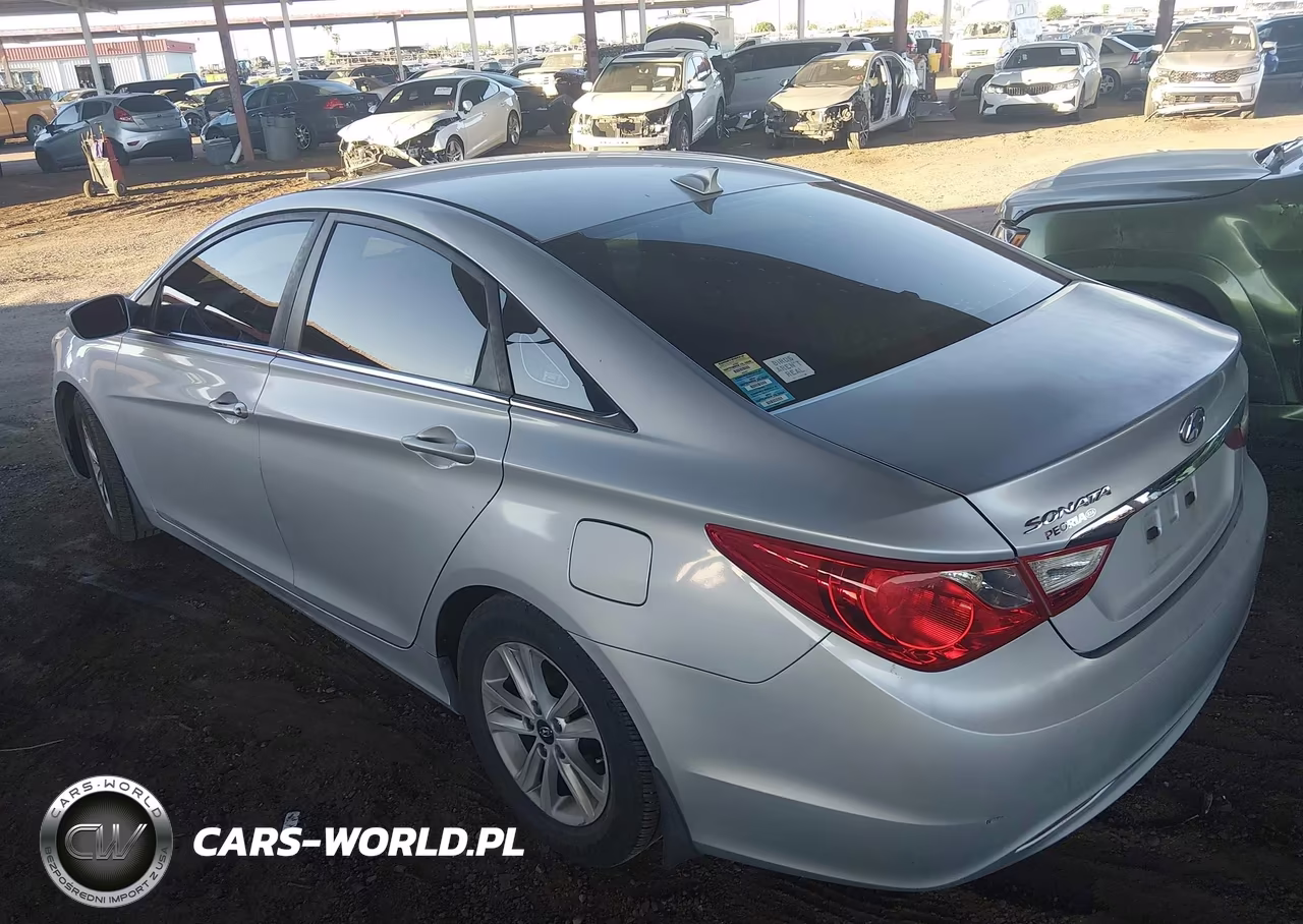 2012 Hyundai Sonata Gls VIN:5NPEB4AC2CH363763 - 3