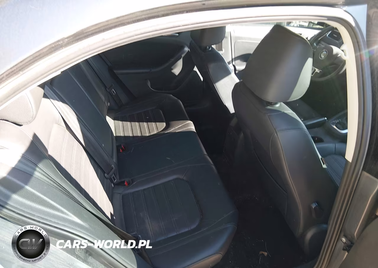 2013 Volkswagen Jetta 2.5L Sel VIN:3VWLX7AJ3DM401440 - 8