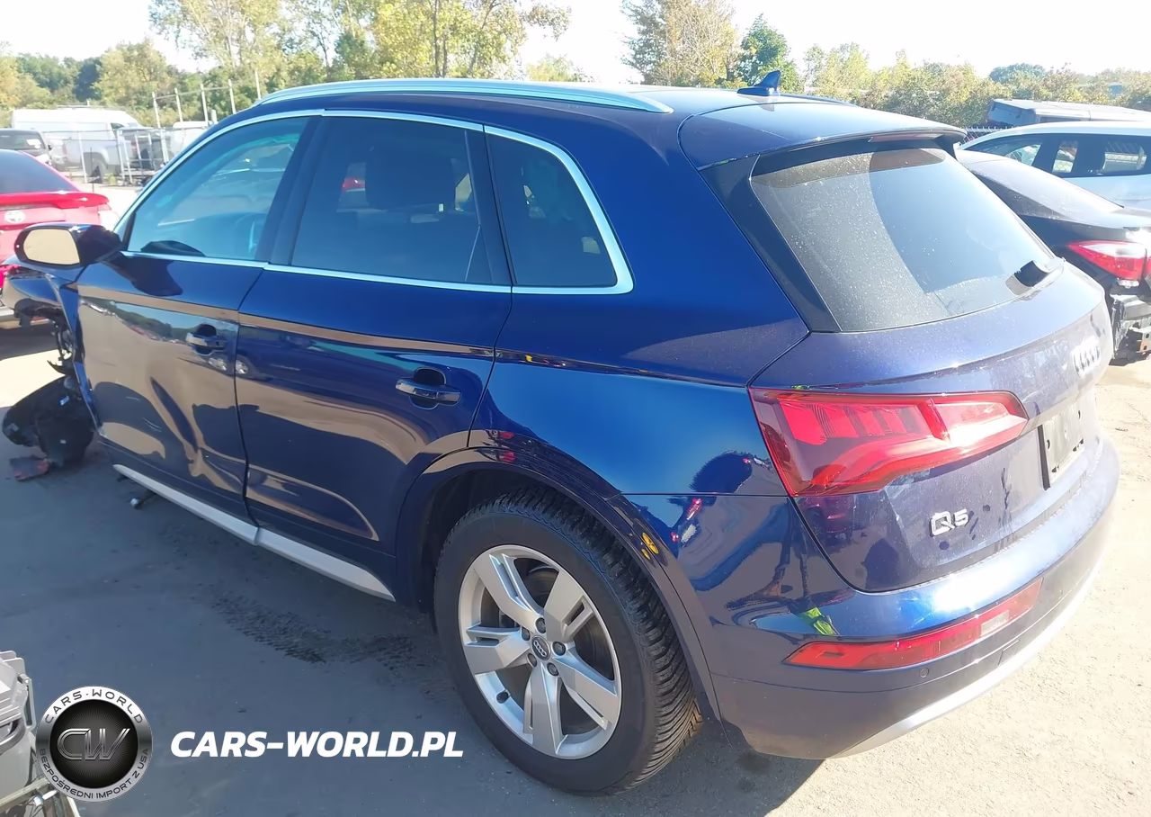 2018 Audi Q5 2.0T Premium-2.0T Tech Premium VIN:WA1BNAFY7J2050634 - 3