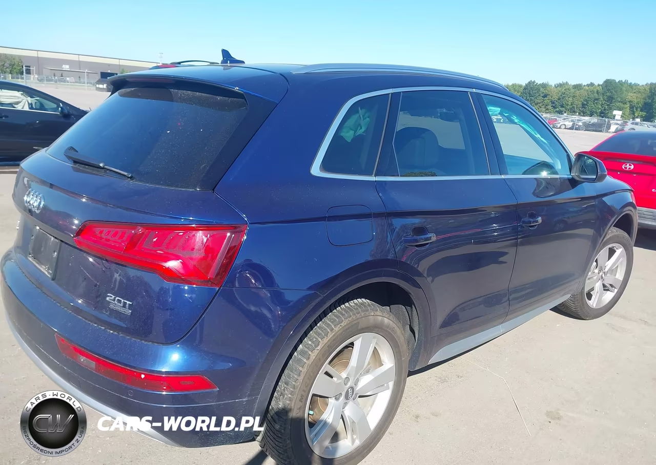 2018 Audi Q5 2.0T Premium-2.0T Tech Premium VIN:WA1BNAFY7J2050634 - 4