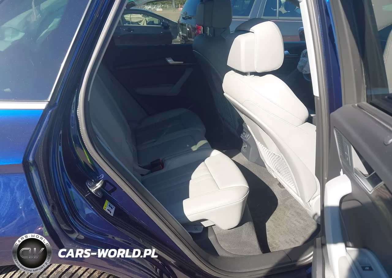 2018 Audi Q5 2.0T Premium-2.0T Tech Premium VIN:WA1BNAFY7J2050634 - 8