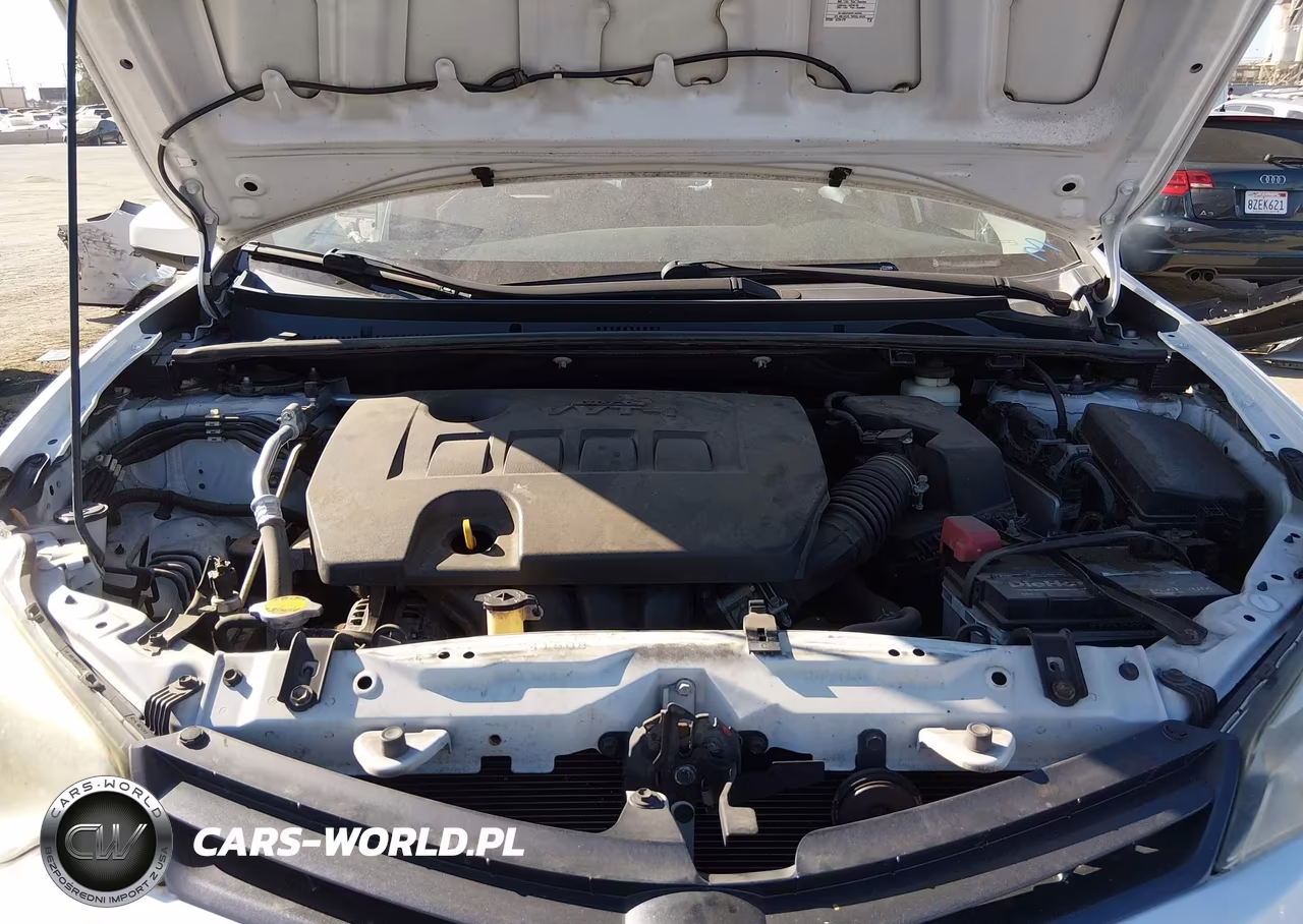 2015 Toyota Corolla Le VIN:5YFBURHE6FP217049 - 10