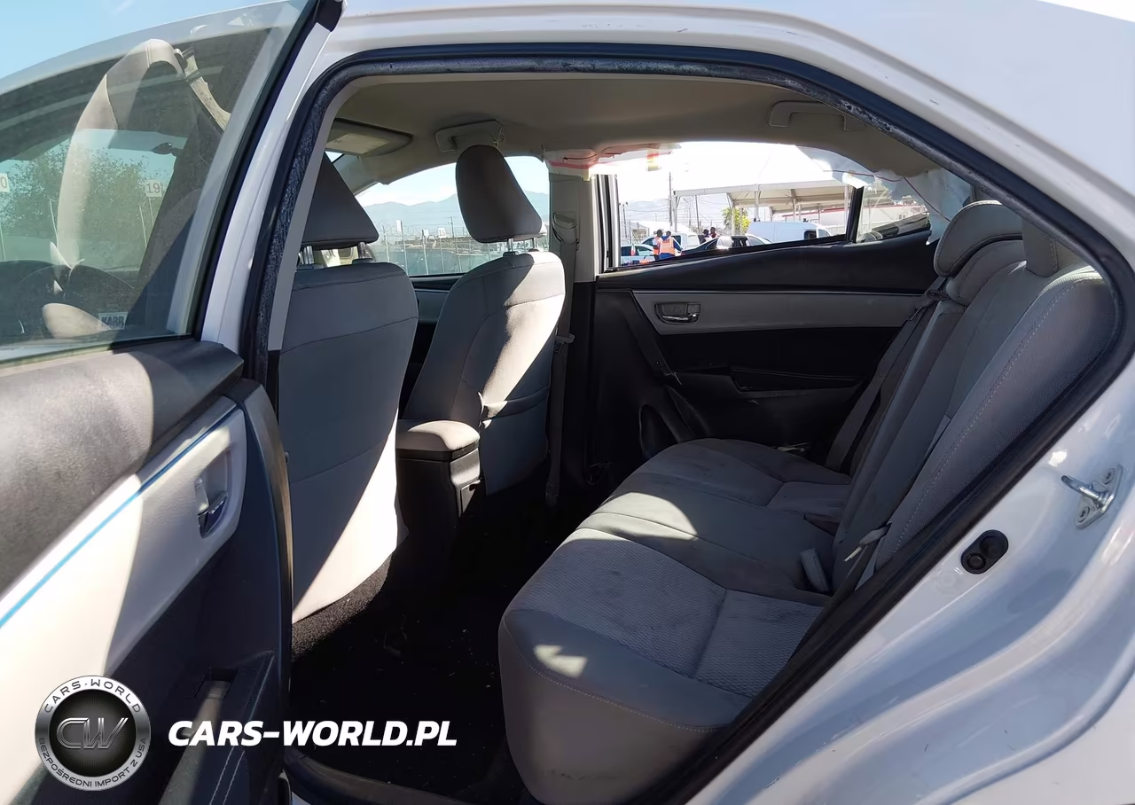 2015 Toyota Corolla Le VIN:5YFBURHE6FP217049 - 8