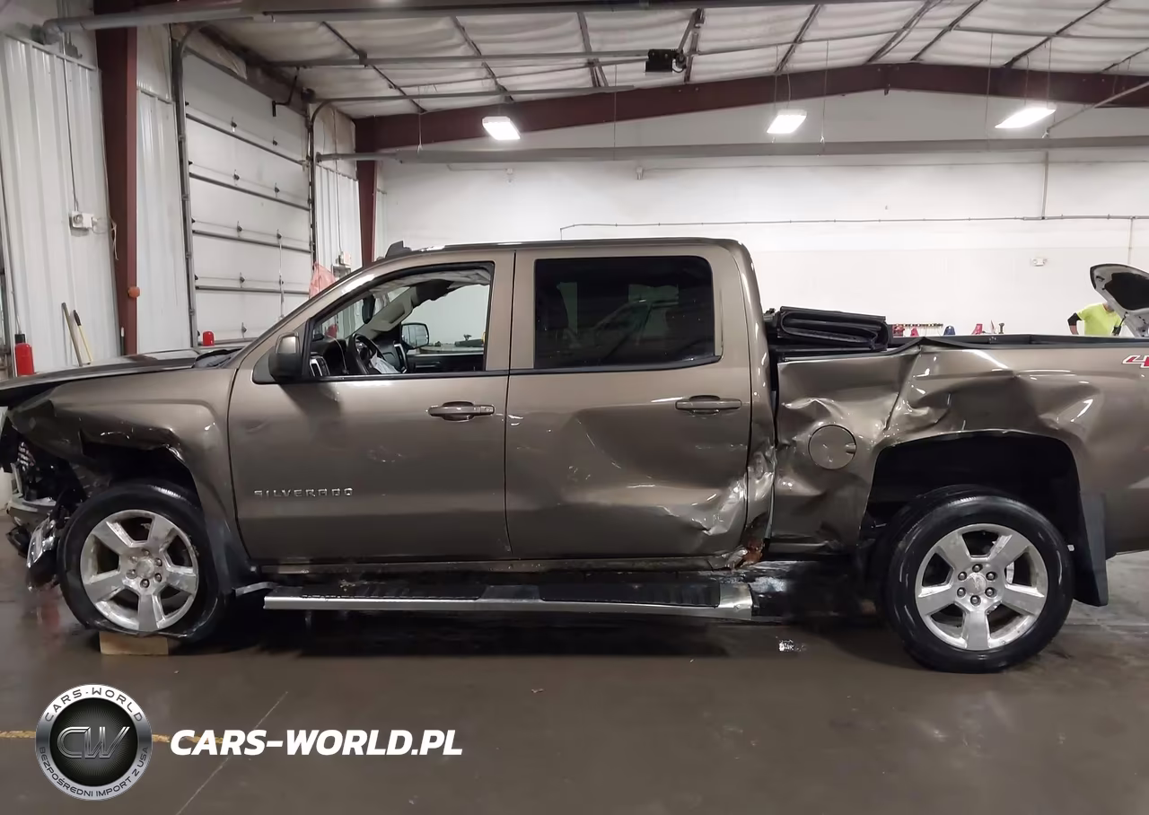 2014 Chevrolet Silverado 1500 1Lt VIN:3GCUKREC4EG268104 - 15