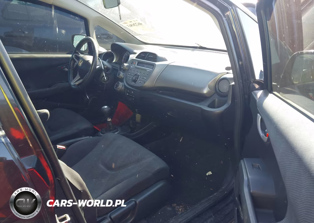 2010 Honda Fit Sport VIN:JHMGE8G42AS015160 - 5
