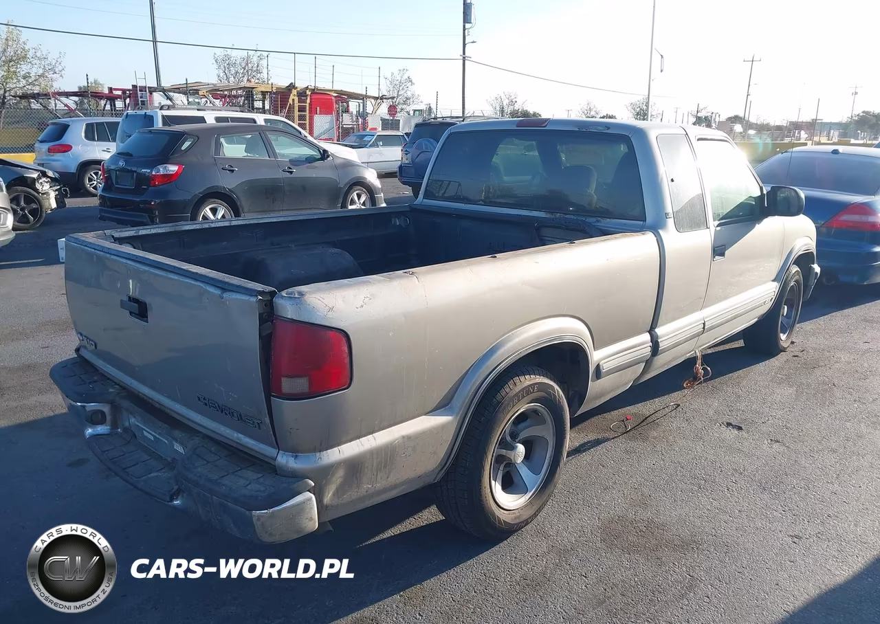 2000 Chevrolet S-10 Ls VIN:1GCCS19W9Y8166518 - 4