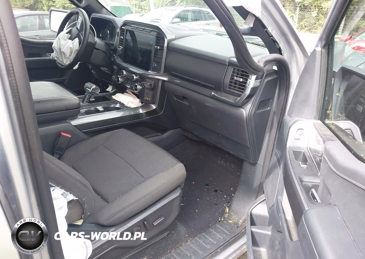 2023 Ford F-150 Xlt VIN:1FTFW1ED3PFC84774 - 5