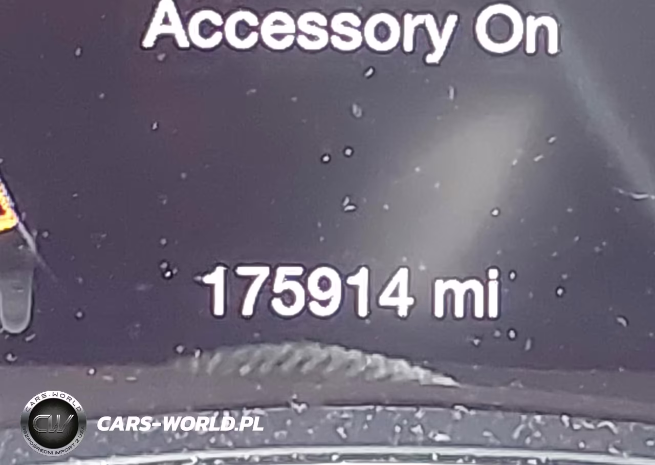2016 Jeep Grand Cherokee Overland VIN:1C4RJFCT5GC312255 - 16