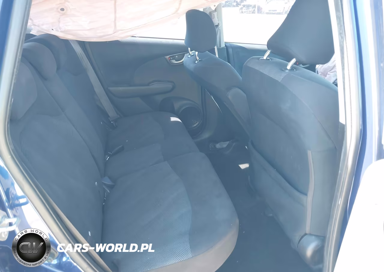 2010 Honda Fit Sport VIN:JHMGE8H4XAC022432 - 8