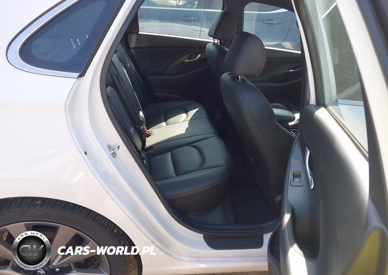 2018 Hyundai Elantra Gt Sport VIN:KMHH55LC3JU077863 - 8