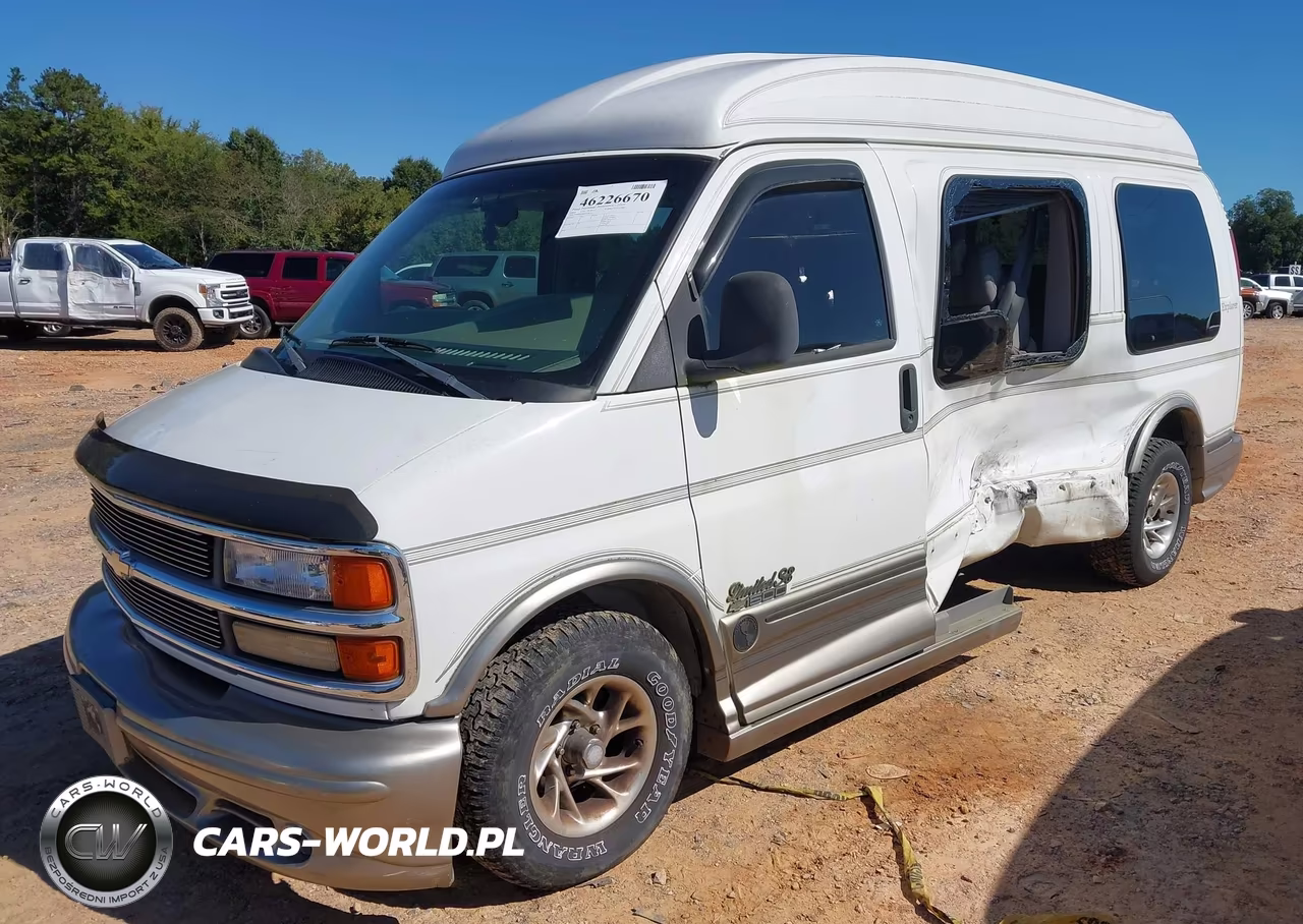 2000 Chevrolet Express G1500 VIN:1GBFG15R8Y1218717 - 2