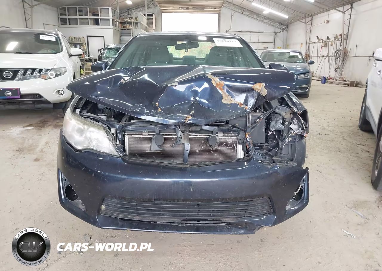 2014 Toyota Camry Le VIN:4T4BF1FK9ER374355 - 12