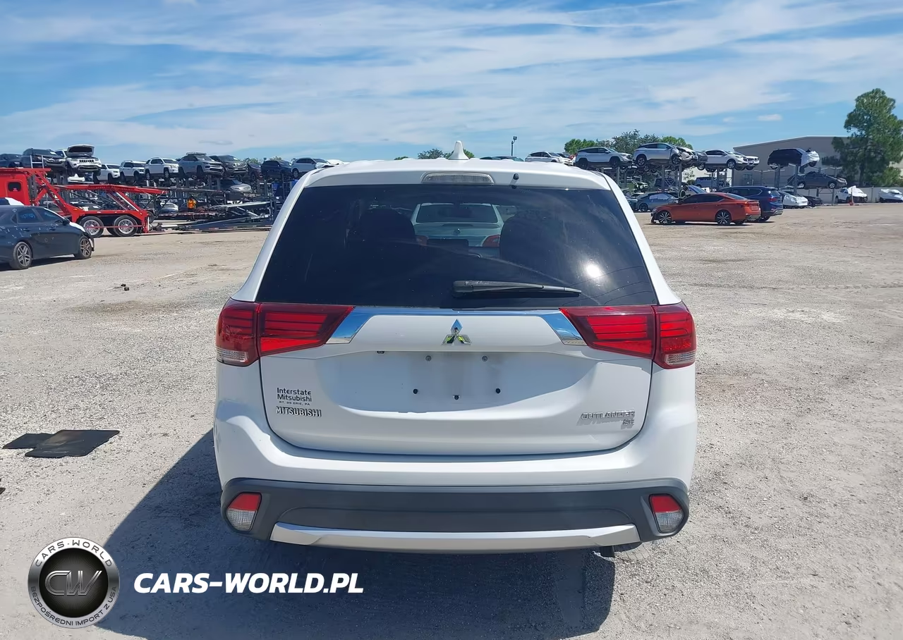 2017 Mitsubishi Outlander Se VIN:JA4AD3A31HZ020651 - 17