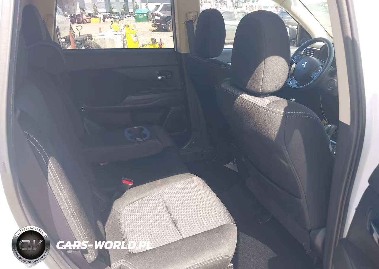 2017 Mitsubishi Outlander Se VIN:JA4AD3A31HZ020651 - 8