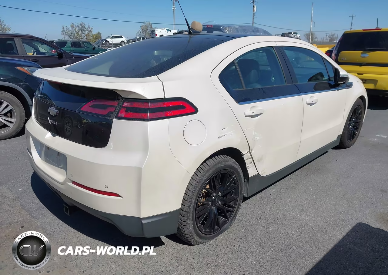 2012 Chevrolet Volt VIN:1G1RD6E49CU121304 - 4