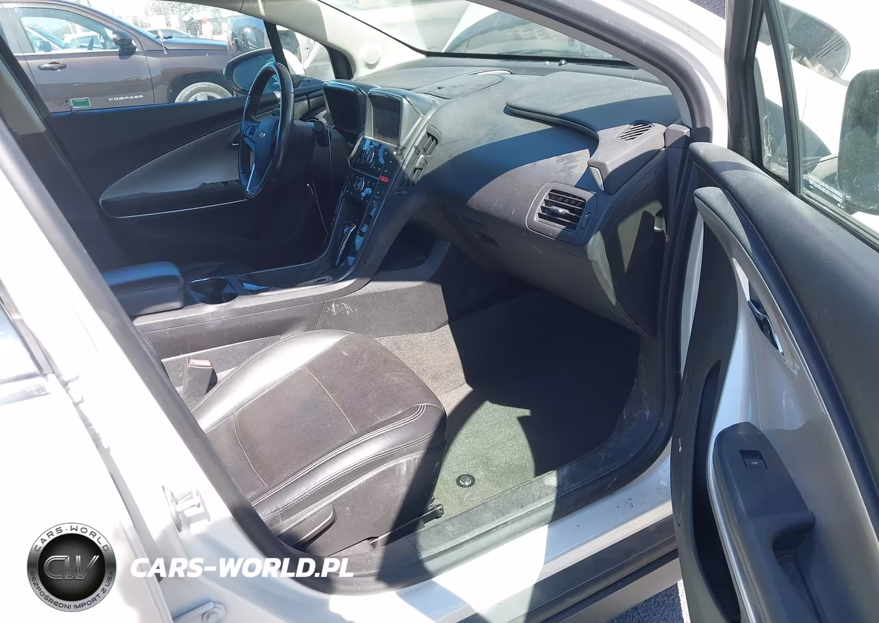 2012 Chevrolet Volt VIN:1G1RD6E49CU121304 - 5