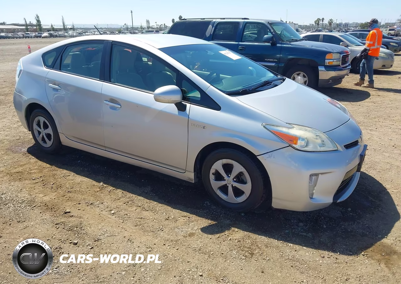 2014 Toyota Prius Two