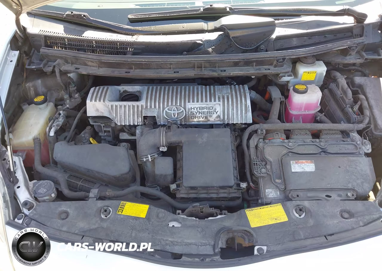 2014 Toyota Prius Two VIN:JTDKN3DU3E1771305 - 10