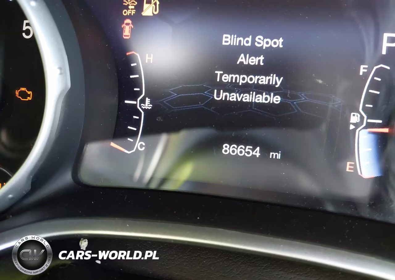 2018 Jeep Compass Limited 4X4 VIN:3C4NJDCB5JT402172 - 15
