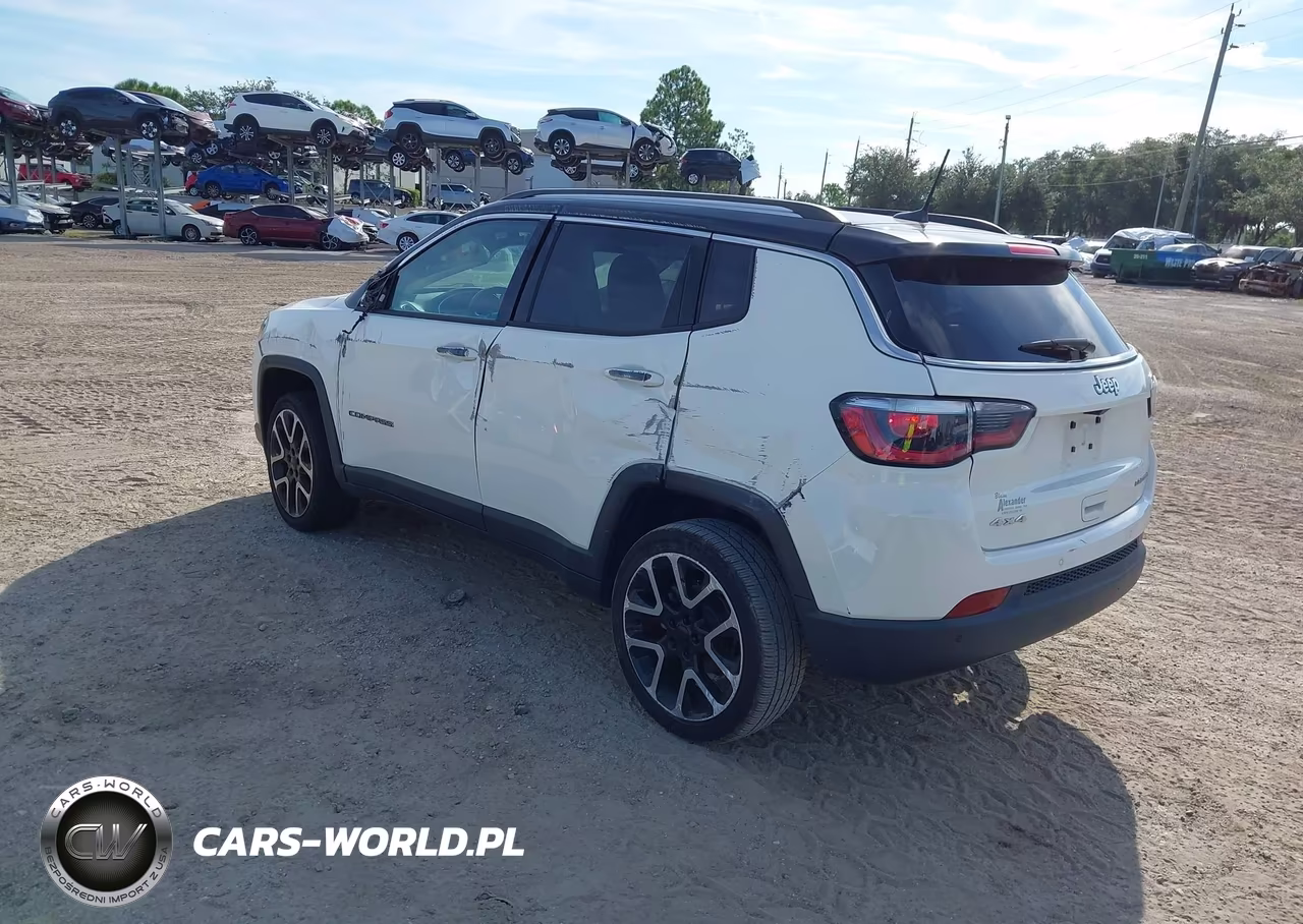2018 Jeep Compass Limited 4X4 VIN:3C4NJDCB5JT402172 - 3