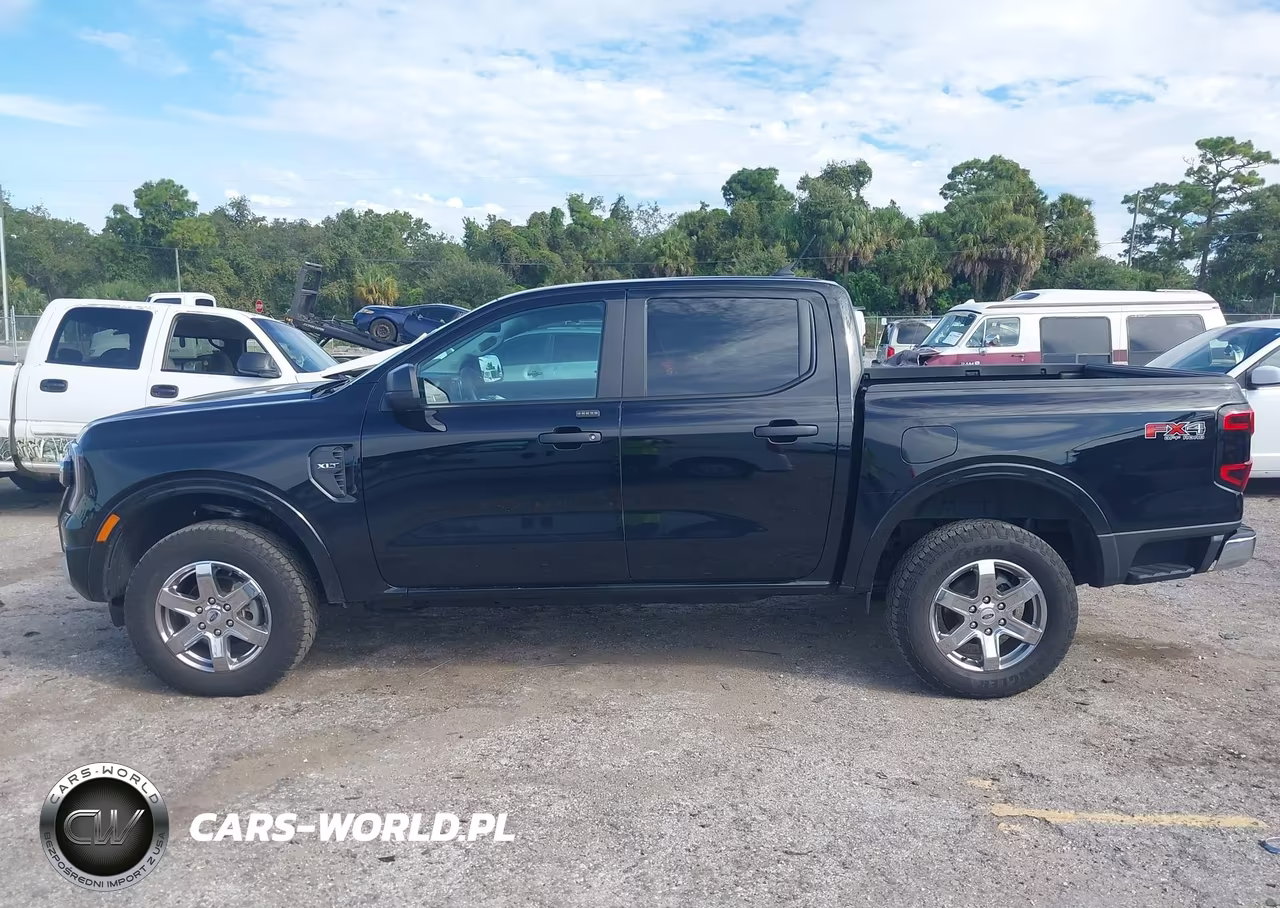 2025 Ford Ranger Xlt VIN:1FTER4HH9SLE43701 - 14