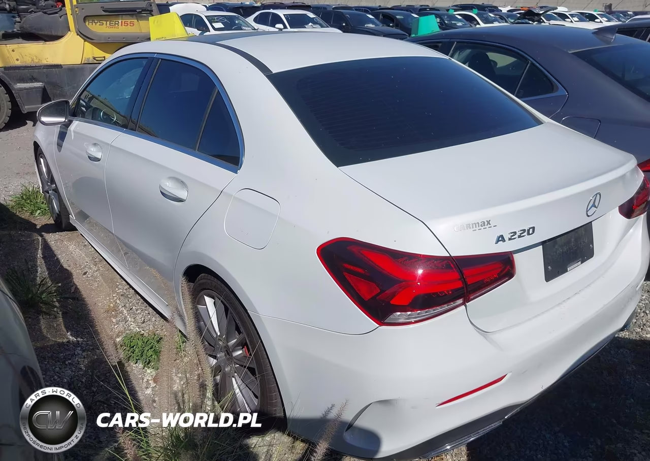 2020 Mercedes-Benz A 220 VIN:W1K3G4EB3LW043619 - 3