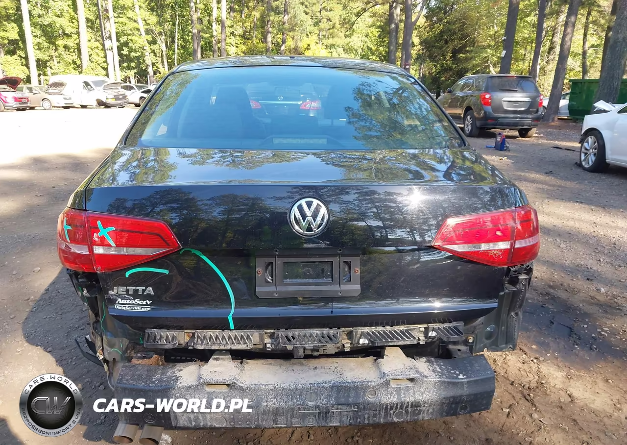2015 Volkswagen Jetta Base VIN:3VW2K7AJ8FM321340 - 16