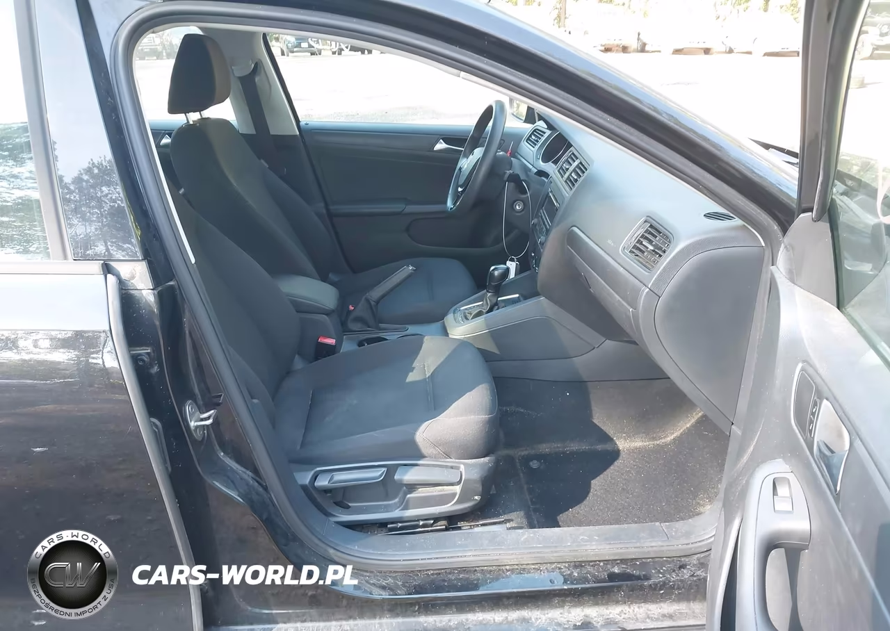2015 Volkswagen Jetta Base VIN:3VW2K7AJ8FM321340 - 5