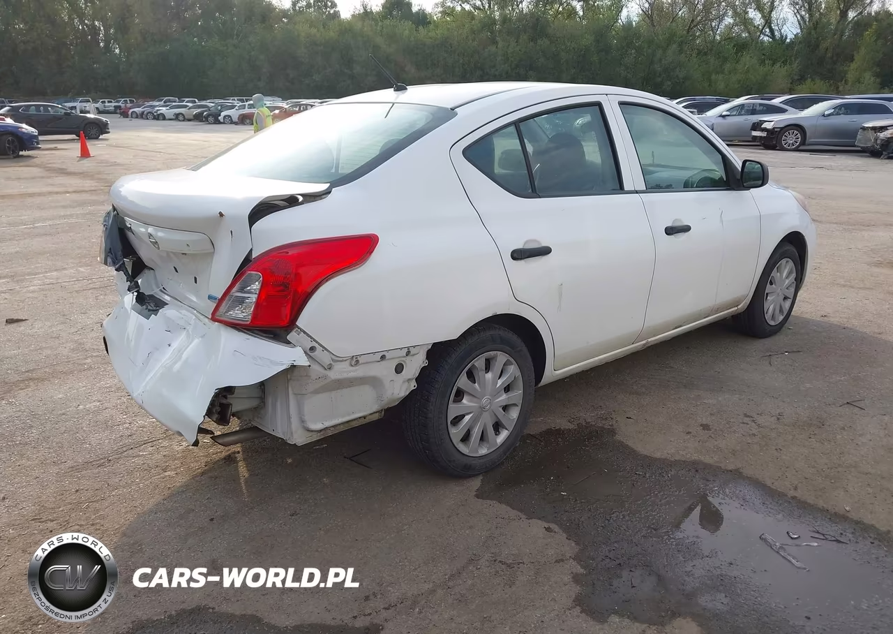 2012 Nissan Versa 1.6 S VIN:3N1CN7AP2CL822764 - 4