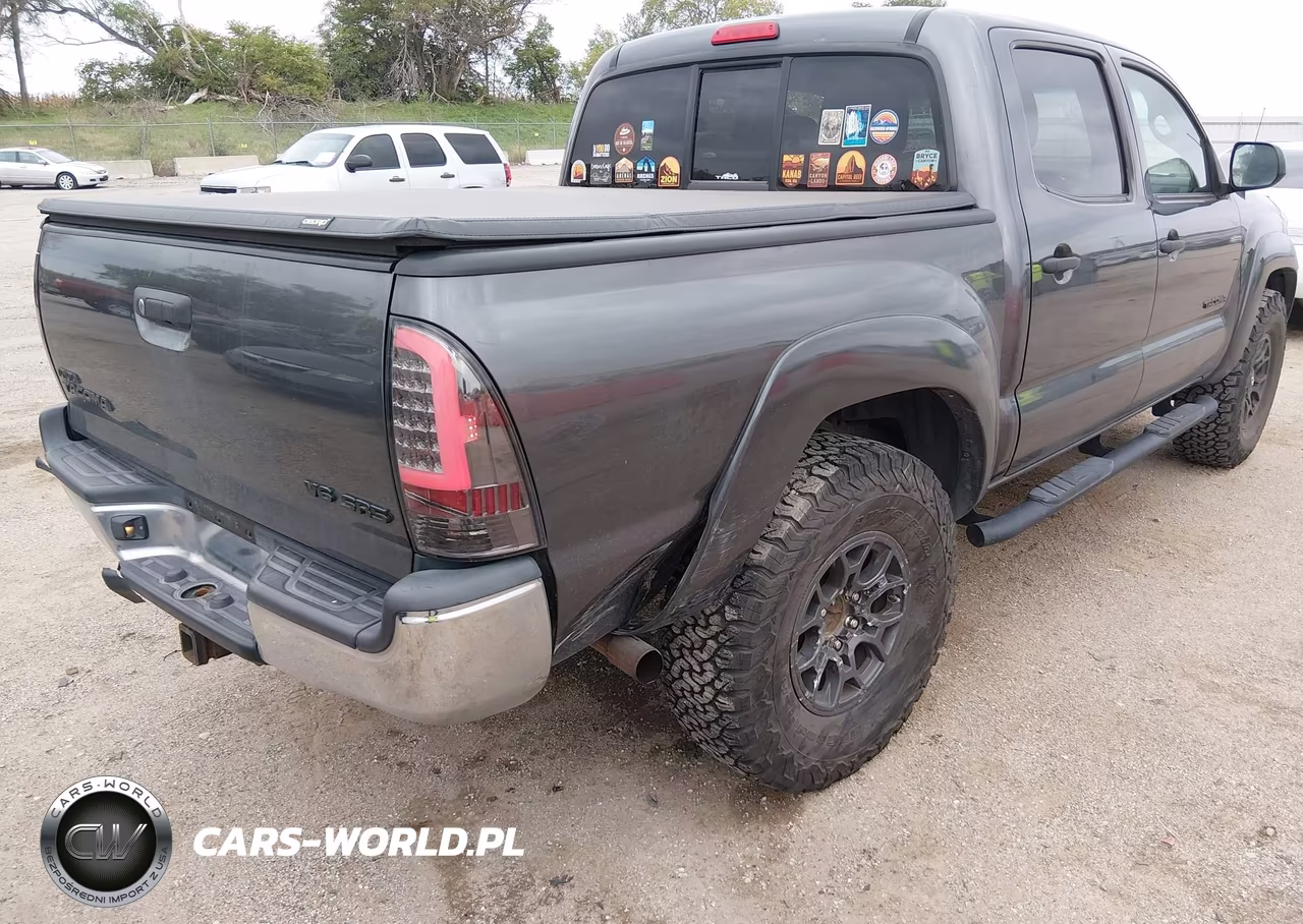 2013 Toyota Tacoma Base V6 VIN:3TMLU4EN4DM133103 - 17