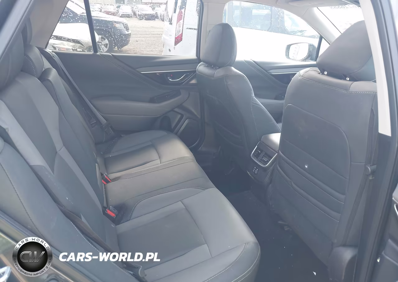 2025 Subaru Outback Onyx Edition VIN:4S4BTALC6S3182117 - 8
