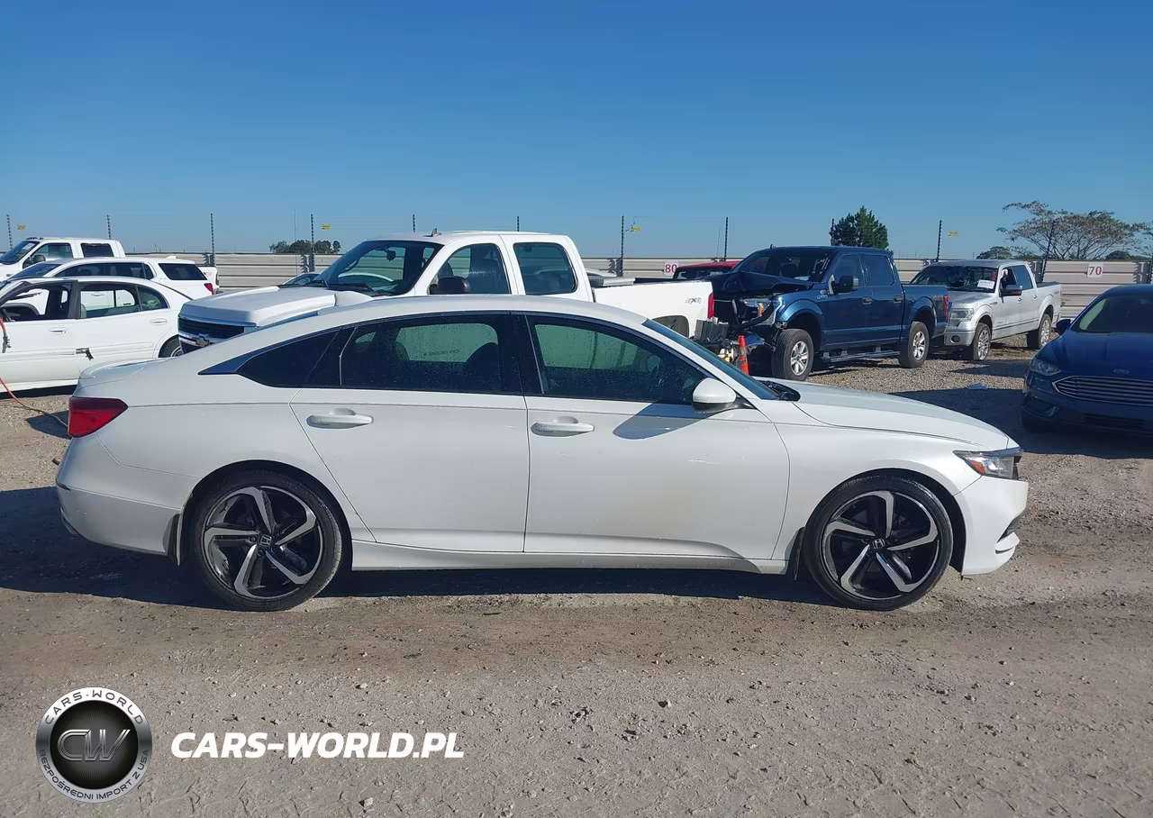 2018 Honda Accord Sport VIN:1HGCV1F33JA251033 - 13
