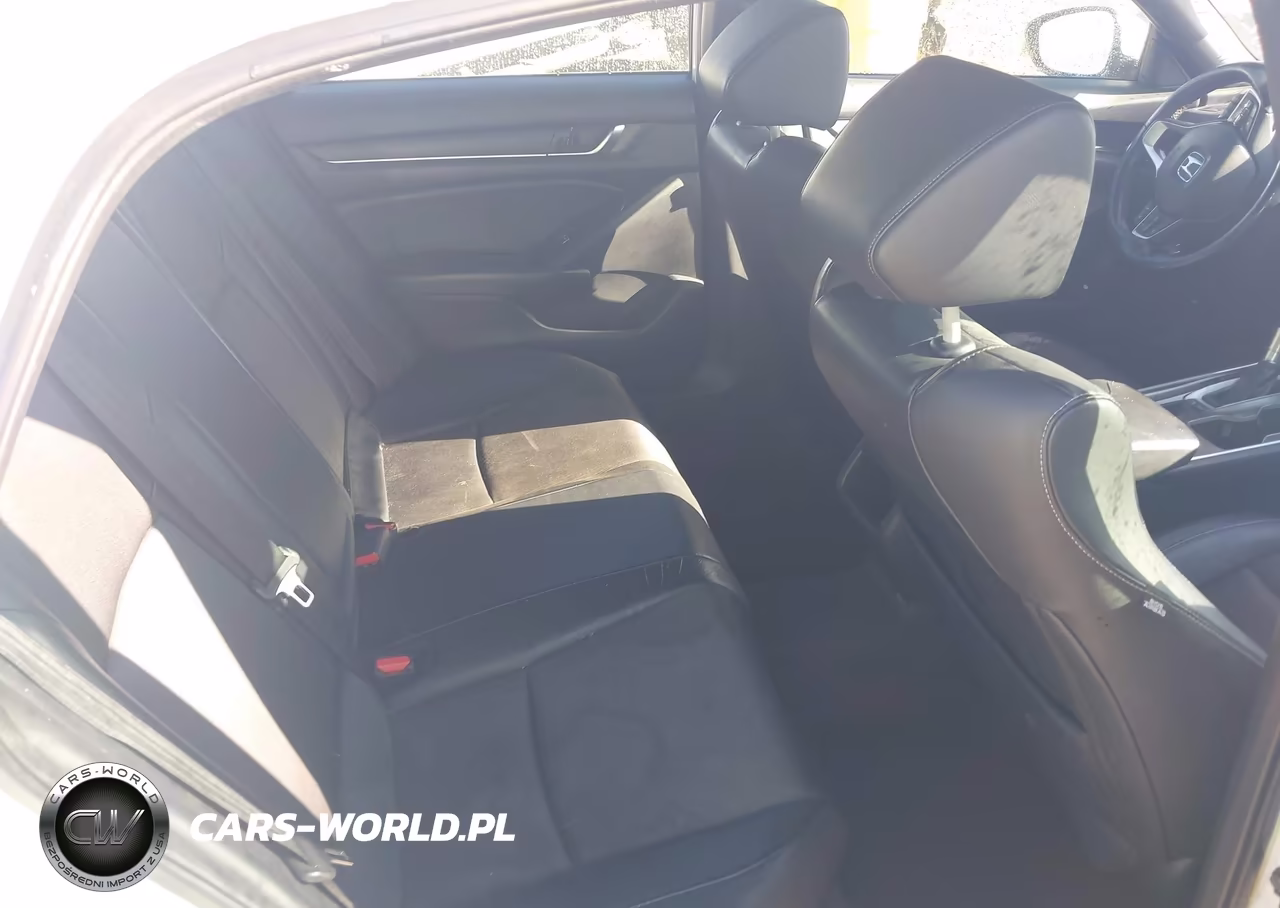 2018 Honda Accord Sport VIN:1HGCV1F33JA251033 - 8