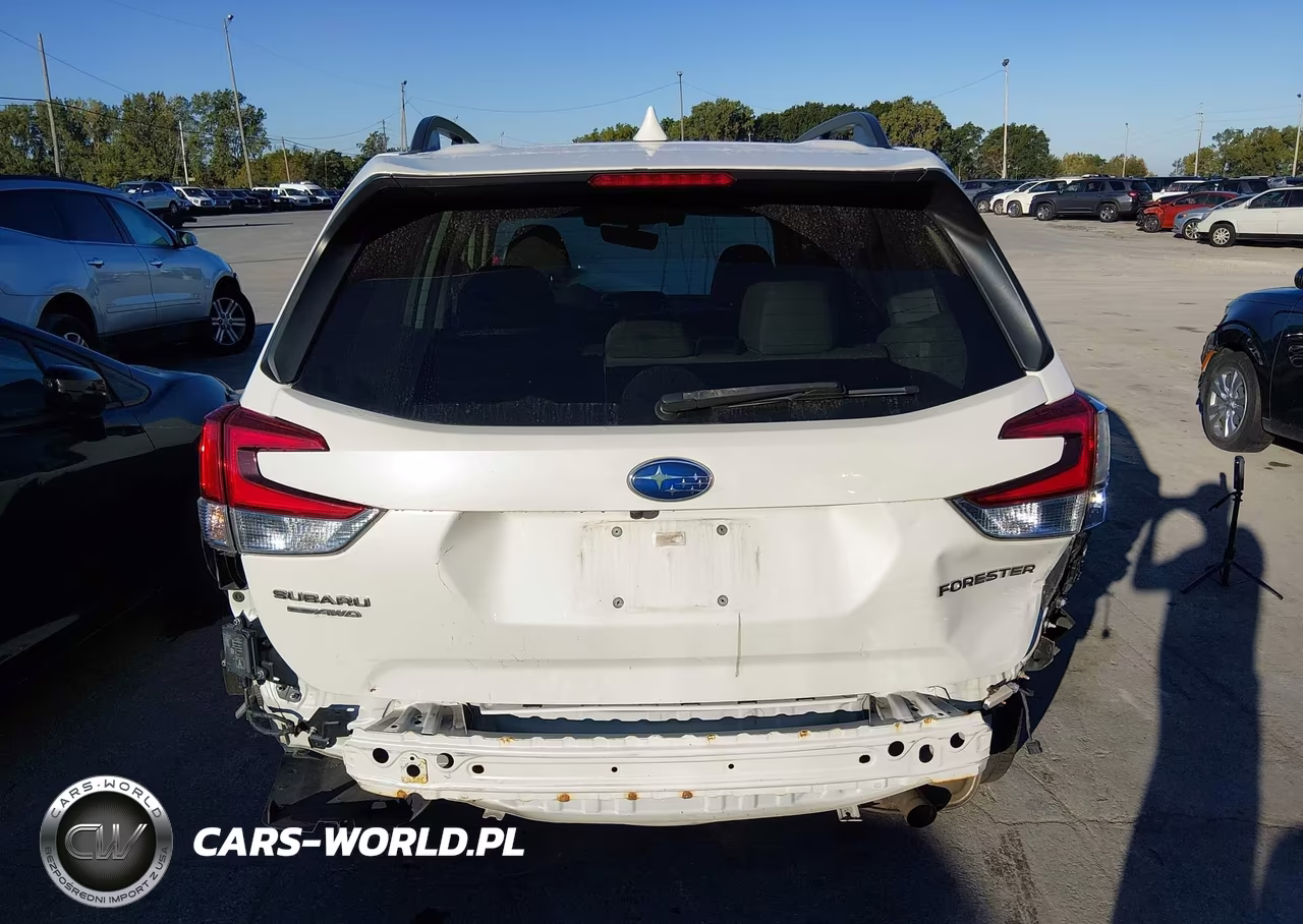 2021 Subaru Forester Premium VIN:JF2SKAJC4MH505713 - 16