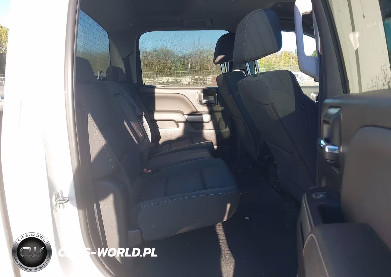 2018 Chevrolet Silverado 1500 2Lt VIN:3GCUKREC7JG556581 - 8
