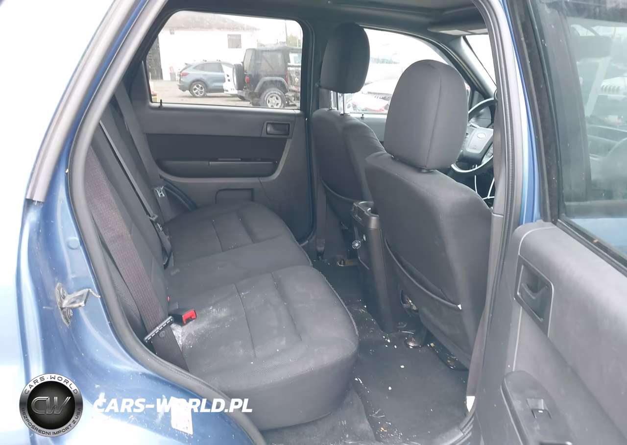 2010 Ford Escape Xlt VIN:1FMCU0D73AKB90824 - 8