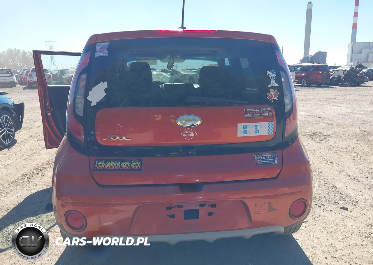 2019 Kia Soul + VIN:KNDJP3A58K7680686 - 16