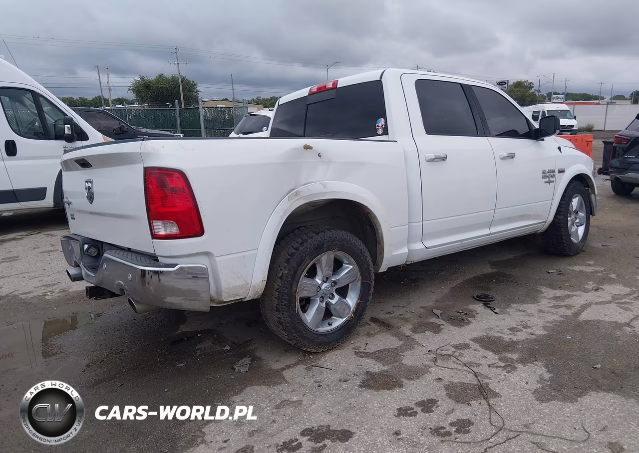 2016 Ram 1500 Lone Star VIN:3C6RR6LT1GG315523 - 4