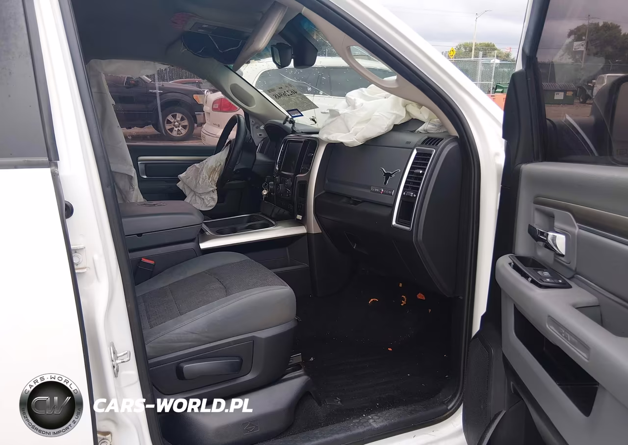 2016 Ram 1500 Lone Star VIN:3C6RR6LT1GG315523 - 5