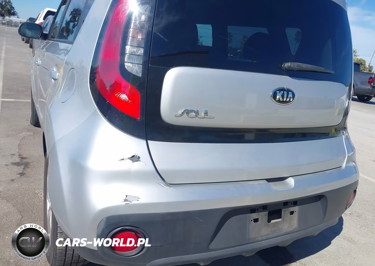 2017 Kia Soul VIN:KNDJN2A2XH7456575 - 6