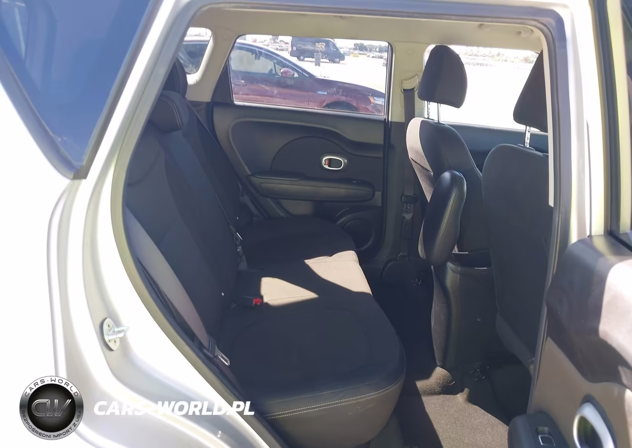 2017 Kia Soul VIN:KNDJN2A2XH7456575 - 8