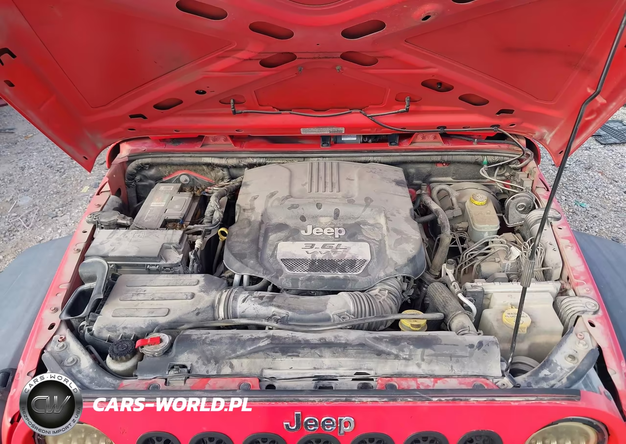 2013 Jeep Wrangler Unlimited Sport VIN:1C4BJWDG1DL648872 - 10